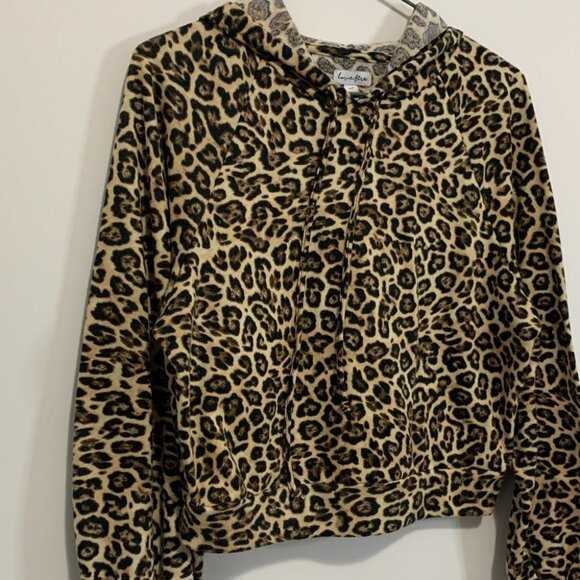 𝅺love FIRE ANIMAL PRINT HOODIE | RELAXED FIT STRETCHY | PUFF CUFFS - Picture 2 of 6